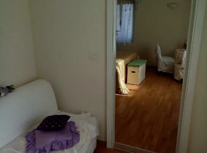 Bed & Breakfast Lunartista Varazze