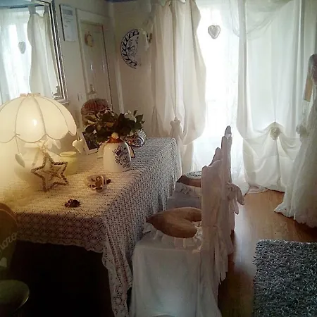 Bed & Breakfast Lunartista Varazze